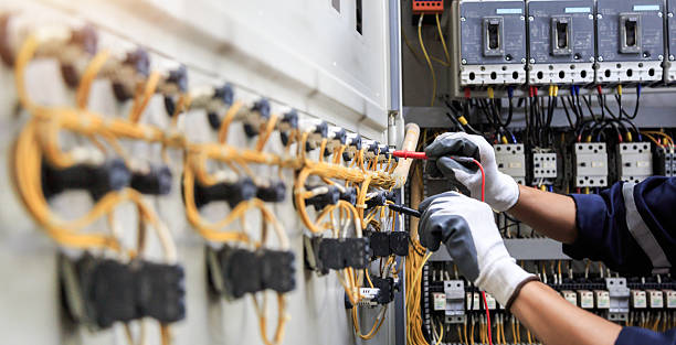 Professional Electrician technician working in Platteville, WI